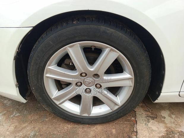 Lexus ES 2009 White