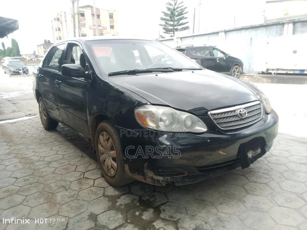Toyota Corolla 2004 Black