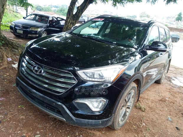 Hyundai Santa Fe 2016 Black