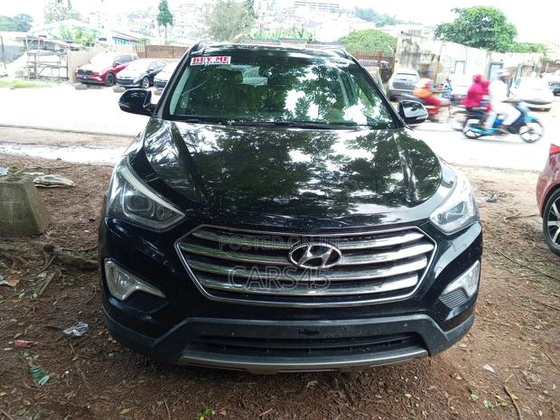 Hyundai Santa Fe 2016 Black