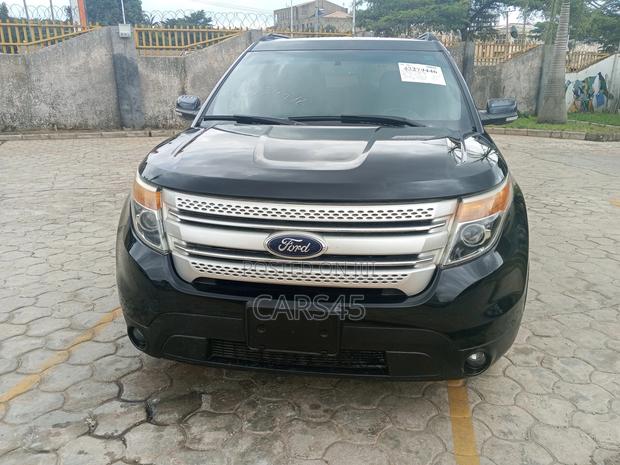 Ford Explorer 2013 Black