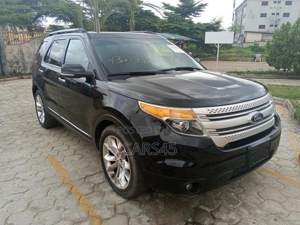 Ford Explorer 2013 Black