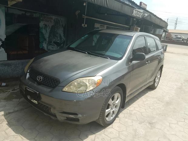 Toyota Matrix 2004 Gray