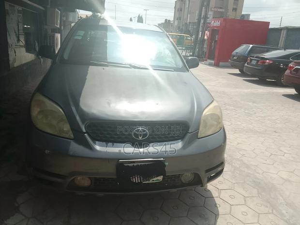Toyota Matrix 2004 Gray