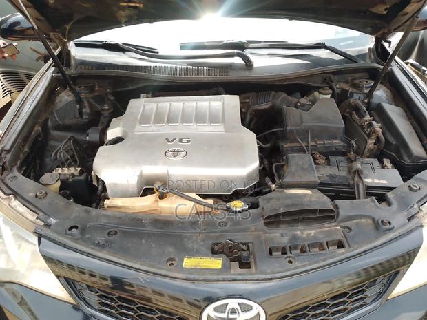 Toyota Camry XLE V6 4dr Sedan (3.5L 6cyl 6A) 2012 Black