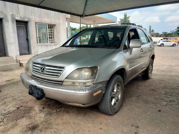 Lexus RX 2000 Silver