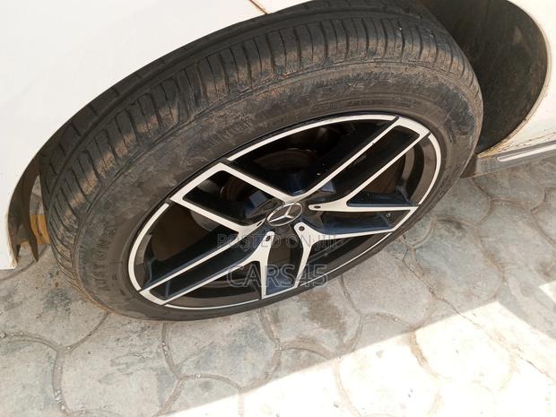 Mercedes-Benz GLE-Class 2019 White