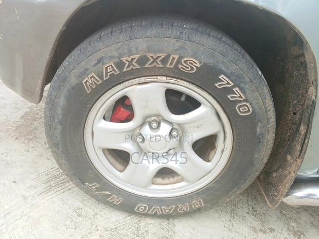 Toyota RAV4 2005 Green