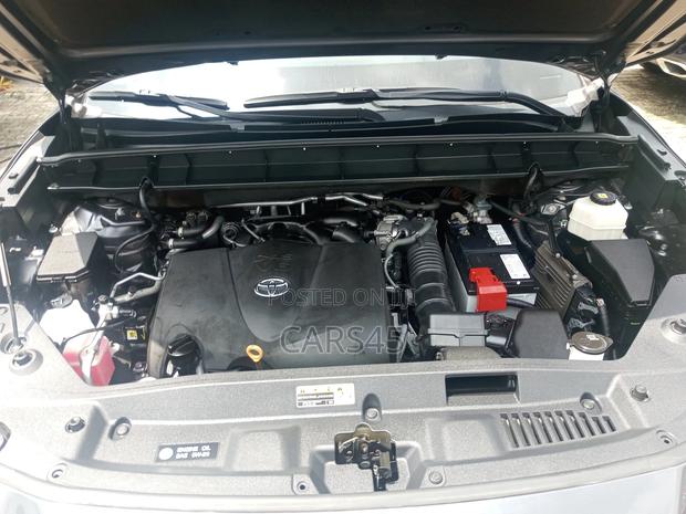 Toyota Highlander 2020 Gray