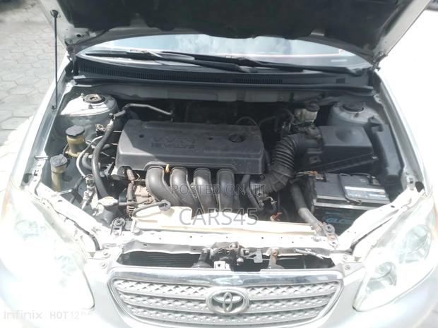 Toyota Corolla 2006 Silver