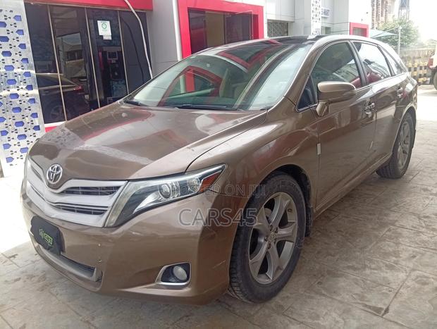 Toyota Venza 2013 Brown