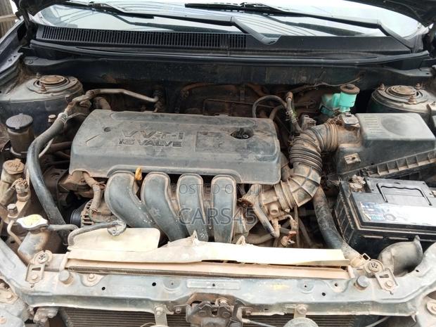 Toyota Matrix 2005 Gray