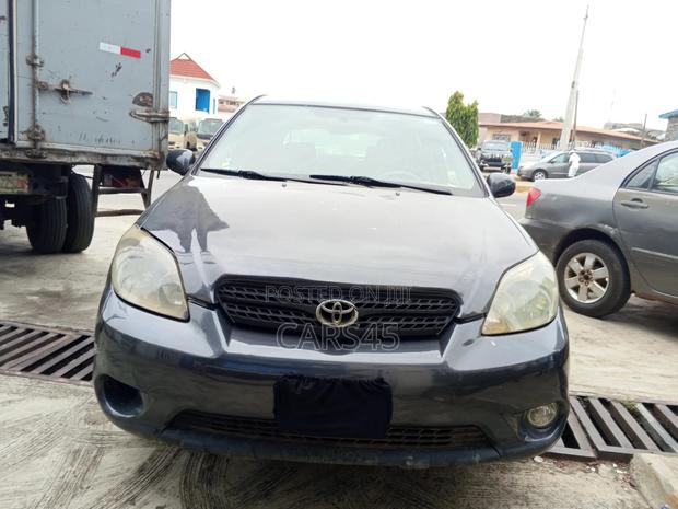 Toyota Matrix 2005 Gray