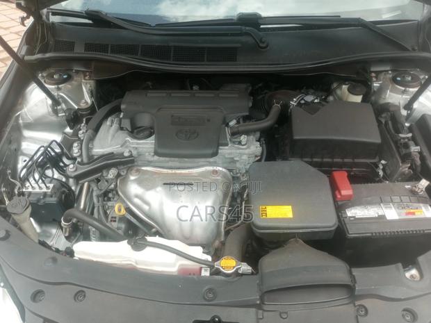 Toyota Camry LE 4dr Sedan (2.5L 4cyl 6A) 2015 Gray