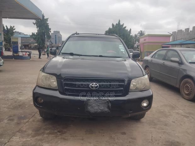 Toyota Highlander 2001 Black