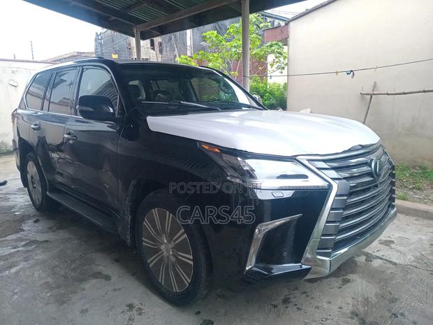 Lexus LX 2021 Black
