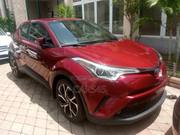 Toyota C-HR XLE FWD Sport Utility (2.0L 4cyl 2AM) 2018 Red