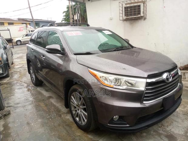 Toyota Highlander 2015 Gray