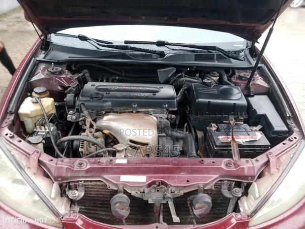Toyota Camry 2006 Red