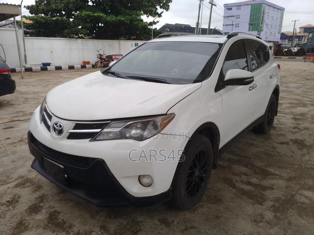 Toyota RAV4 2013 White