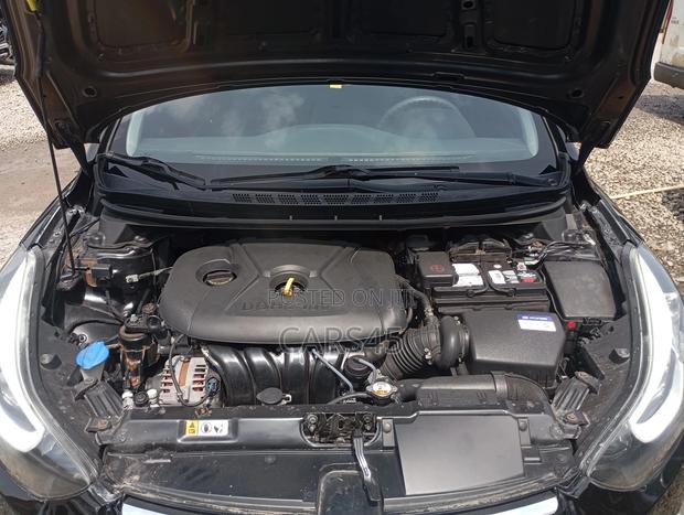 Hyundai Elantra 2015 Black