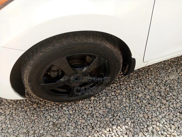 Hyundai Elantra 2013 White
