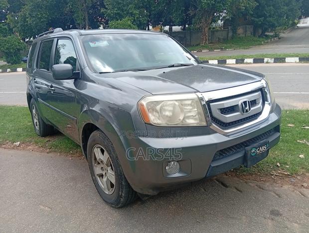 Honda Pilot 2011 Gray