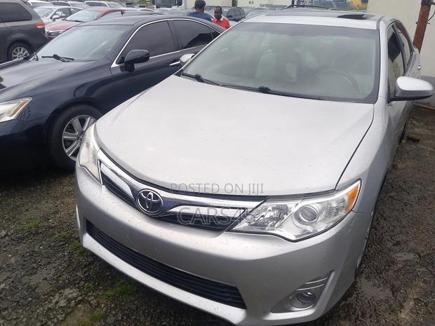 Toyota Camry 2014 Silver