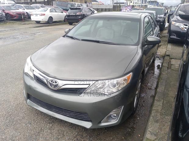 Toyota Camry 2013 Green