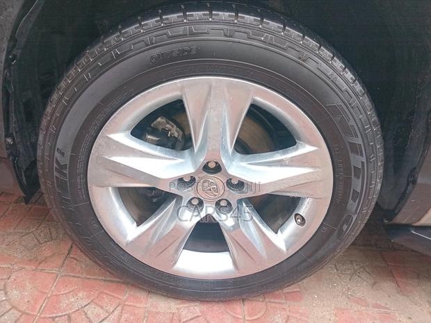 Toyota Highlander 2015 Gold