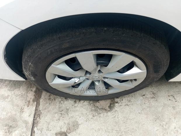 Toyota Corolla 2016 White