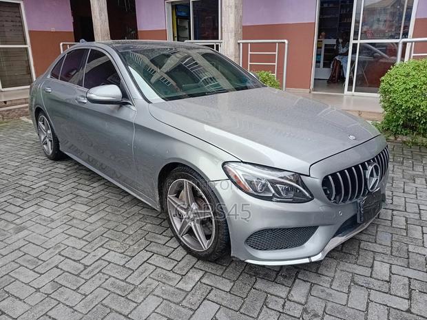 Mercedes-Benz C300 2015 Gray