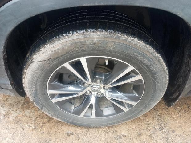 Toyota Highlander 2019 Black