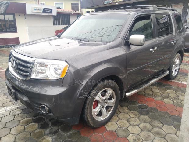 Honda Pilot 2015 Gray