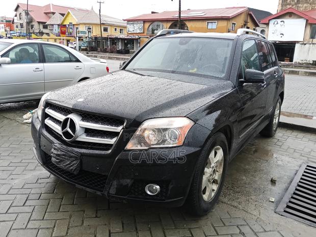 Mercedes-Benz GLK-Class 2011 Black