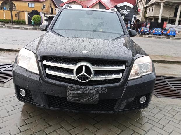 Mercedes-Benz GLK-Class 2011 Black
