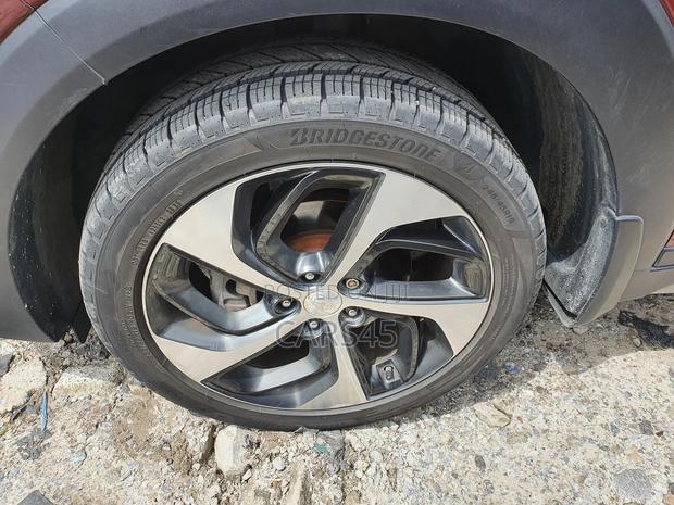 Hyundai Tucson 2017 Red