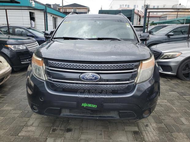 Ford Explorer 2014 Gray