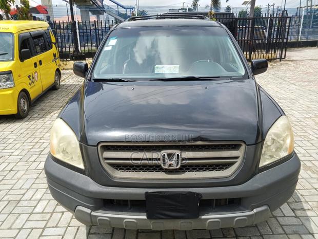 Honda Pilot 2004 Black