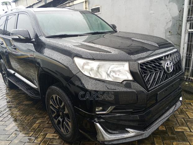 Toyota Land Cruiser Prado 2.8 2023 Black