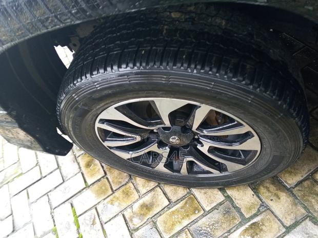 Toyota Land Cruiser Prado 2.8 2023 Black