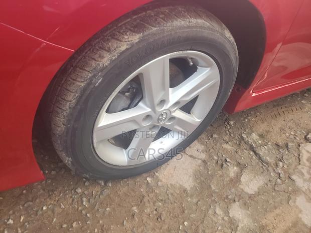 Toyota Camry SE Sport 4dr Sedan (2.5L 4cyl 6A) 2014 Red