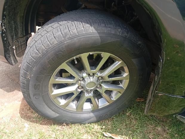 Toyota Land Cruiser Prado 2012 Black