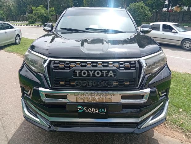 Toyota Land Cruiser Prado 2012 Black