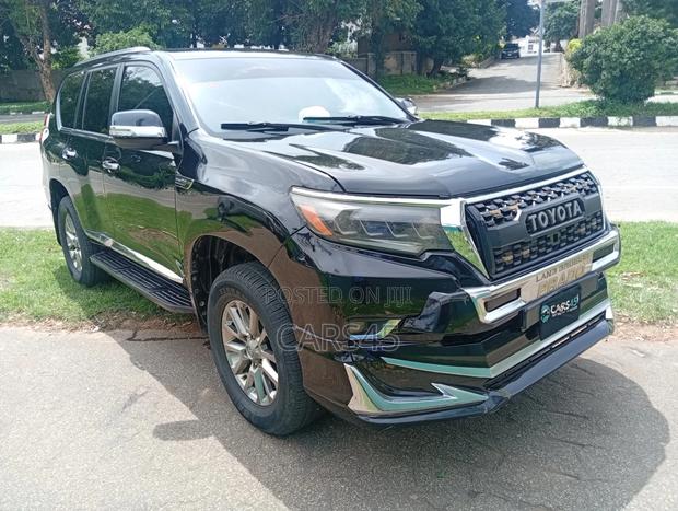 Toyota Land Cruiser Prado 2012 Black