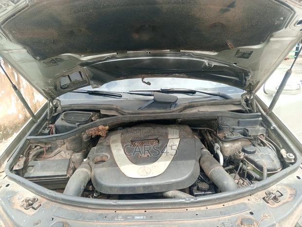Mercedes-Benz M Class 2006 Gold