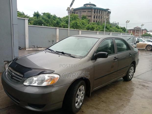Toyota Corolla 2003 Gray