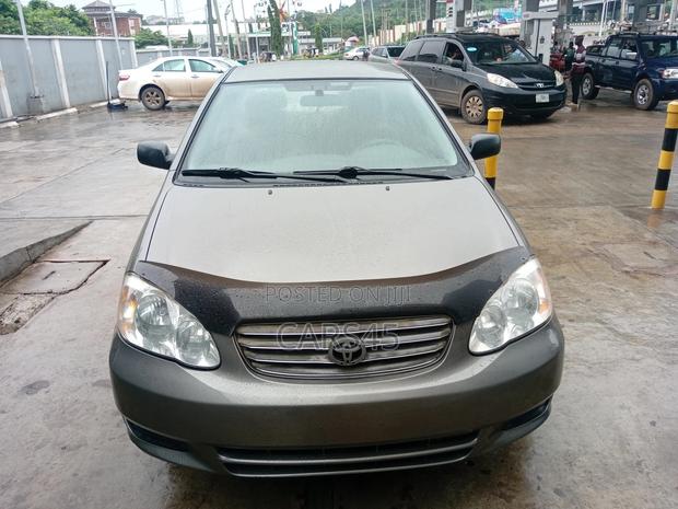 Toyota Corolla 2003 Gray