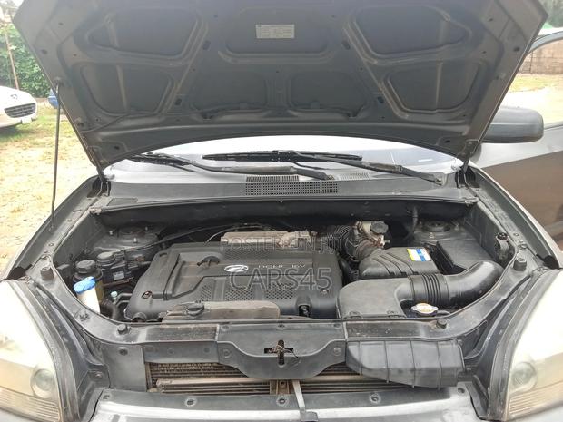 Hyundai Tucson 2008 Gray