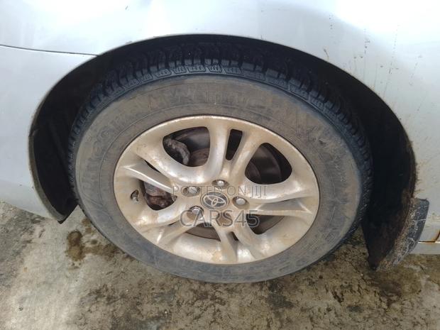 Toyota Camry 2009 Silver